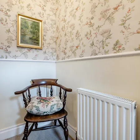Potter Hill Apartment Pickering