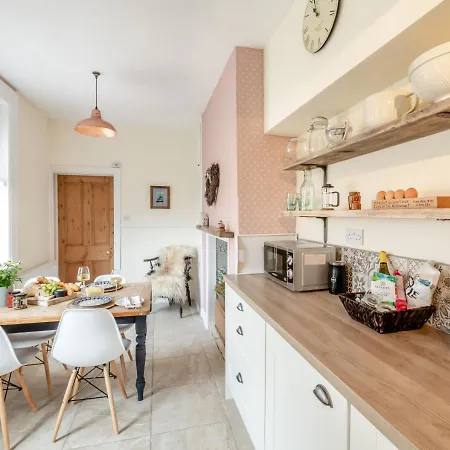 Apartment Potter Hill Pickering
